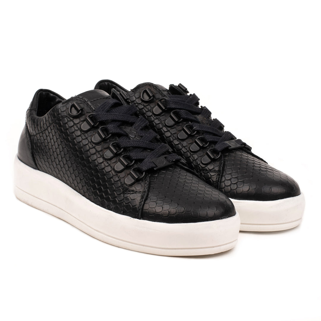 JENNER MONO LOW fekete dombornyomott sneaker
