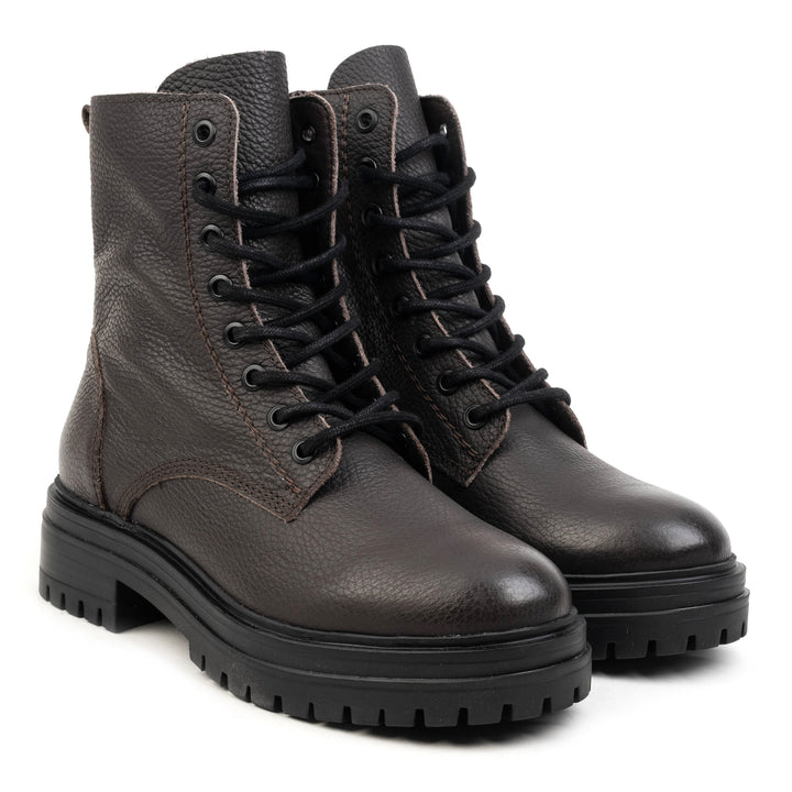 LEYTON BOKACSIZMA Sötétbarna, őrölt bőr