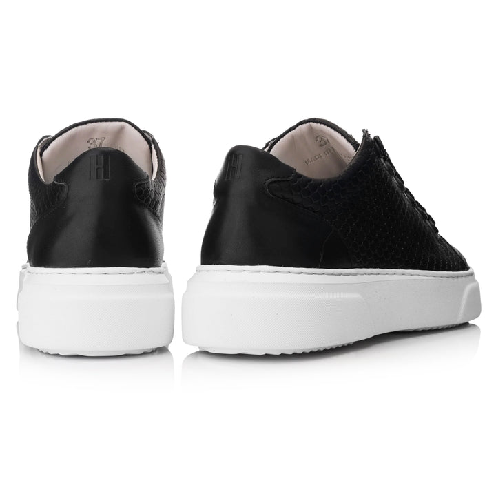KEA LOW fekete dombornyomott bőr sneaker