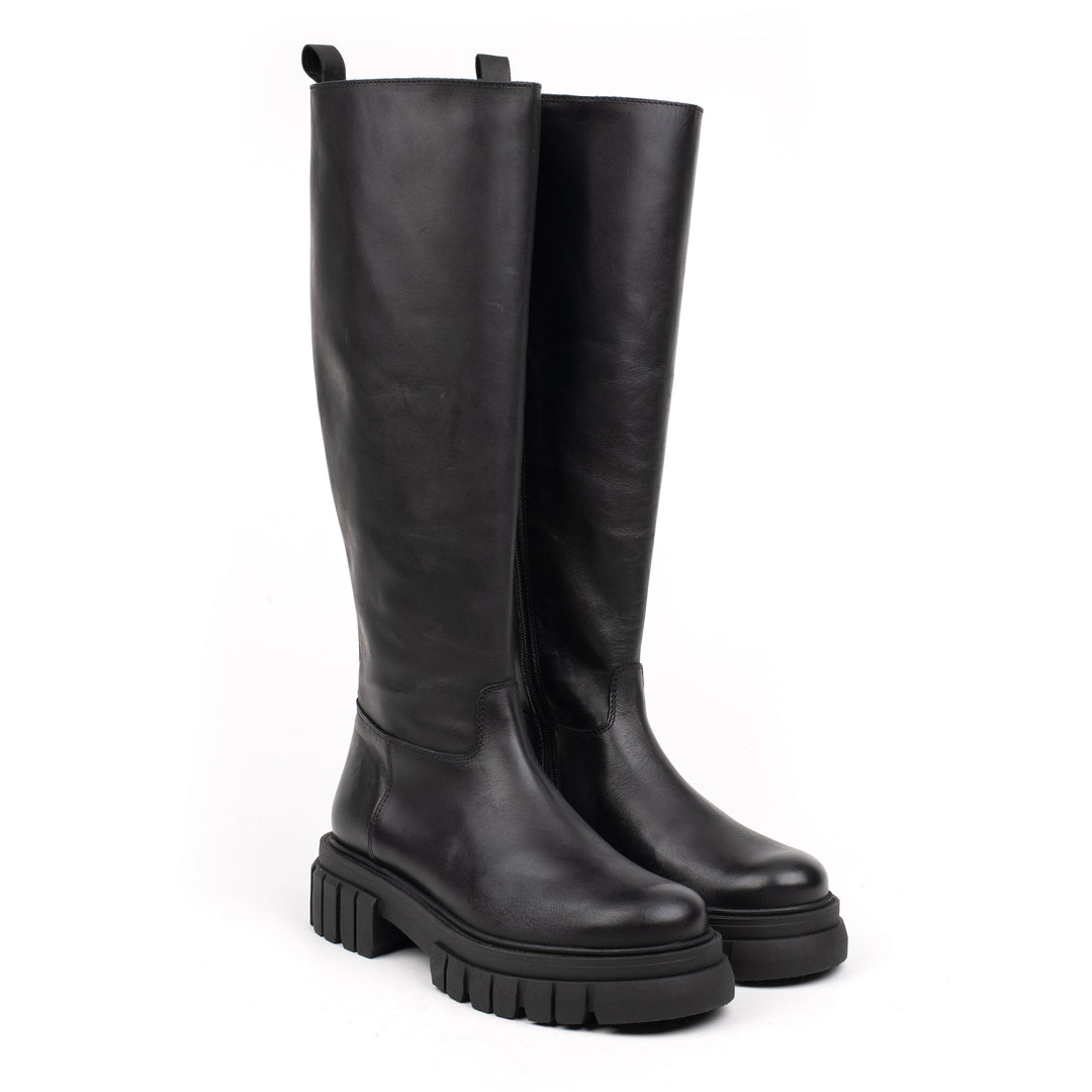 LORETA HIGH LEG fekete bőr sneaker