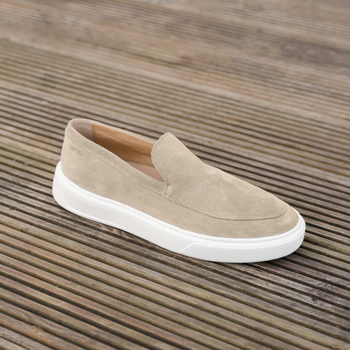 ROVIC CITY LOAFER Sand Suede