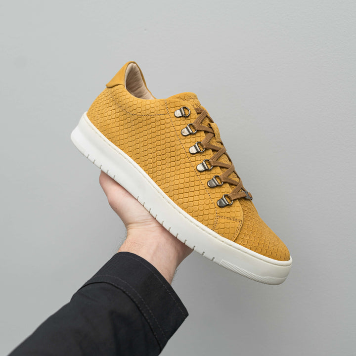 BENNET LOW WS konyak színű - Emb.Lea,Nub,Sue sneaker