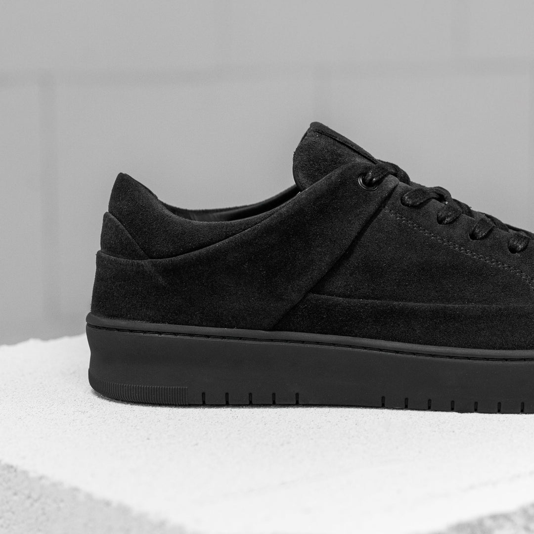 BENNET P4 LOW Off fekete Suede sneaker