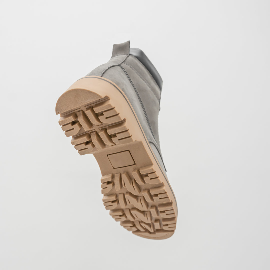 NEW THUNDER BOOT füstszürke nubuk csizma