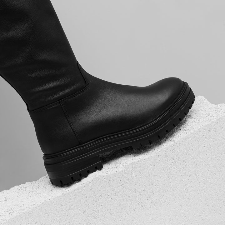 LEYTON HIGH LEG fekete bőr sneaker