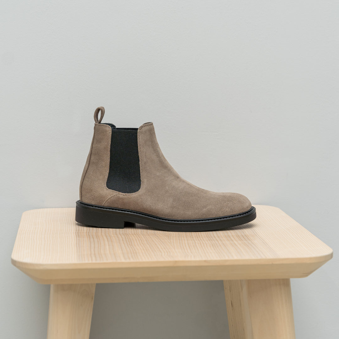 BEATENBERG BLAKEMORE CHELSEA TAUPESZÍNŰ BÁRSONY