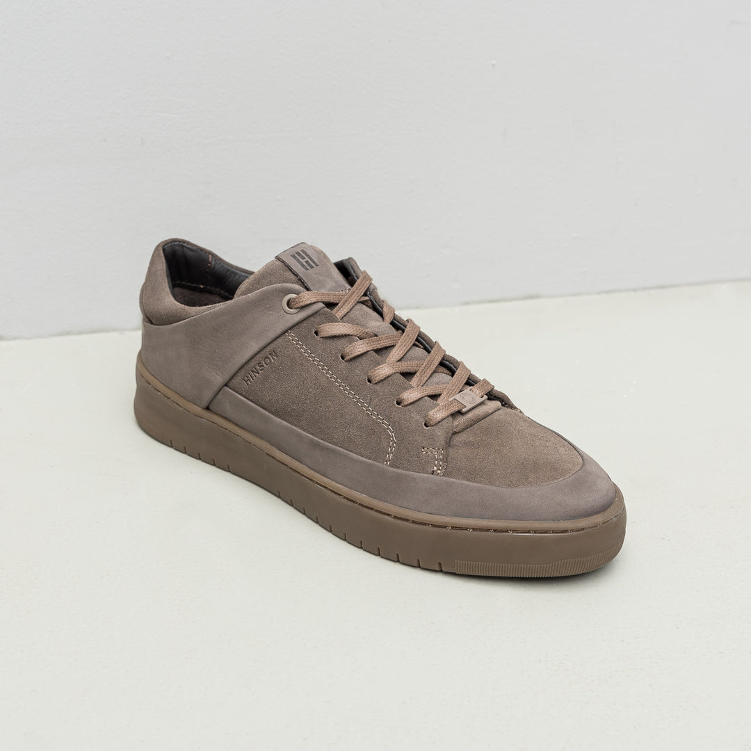 BENNET P4 LOW taupe nubuk Suede sneaker