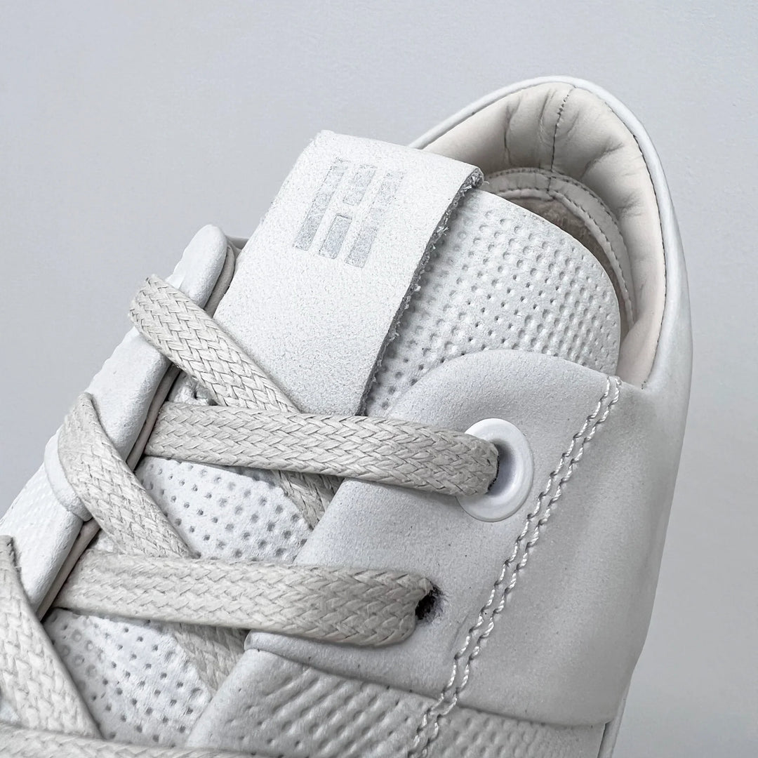 SORREN P3 LOW Fehér Nubuk Dombornyomott Geo Camo