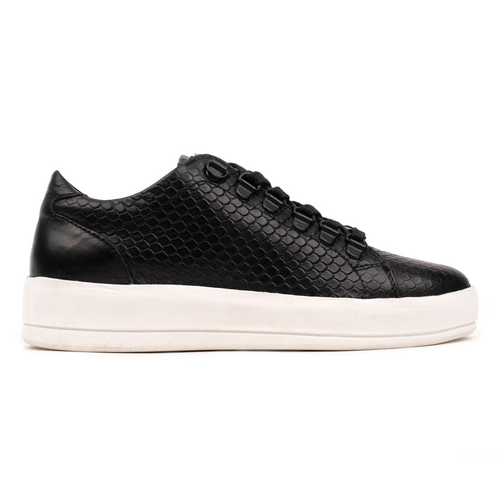 JENNER MONO LOW fekete dombornyomott sneaker